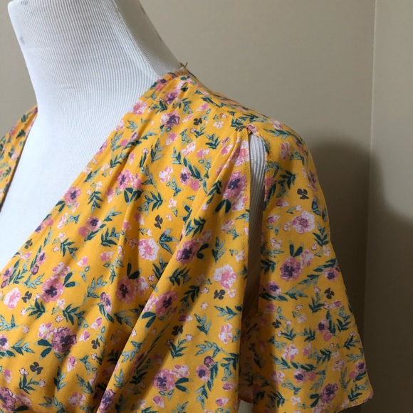 Yellow floral printed wrap dress - Picture 5 of 5